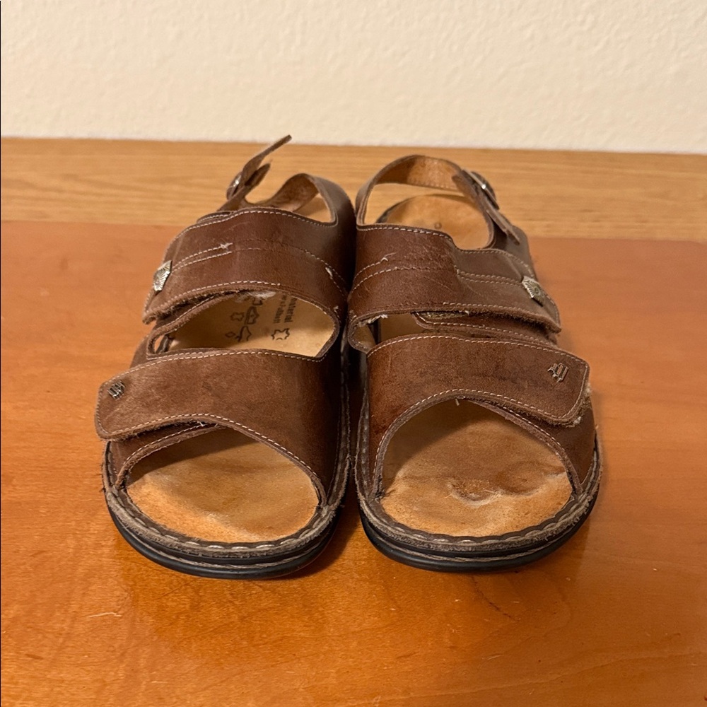 Finn Comfort Women’s Dark Brown Leather Sandals Gomera